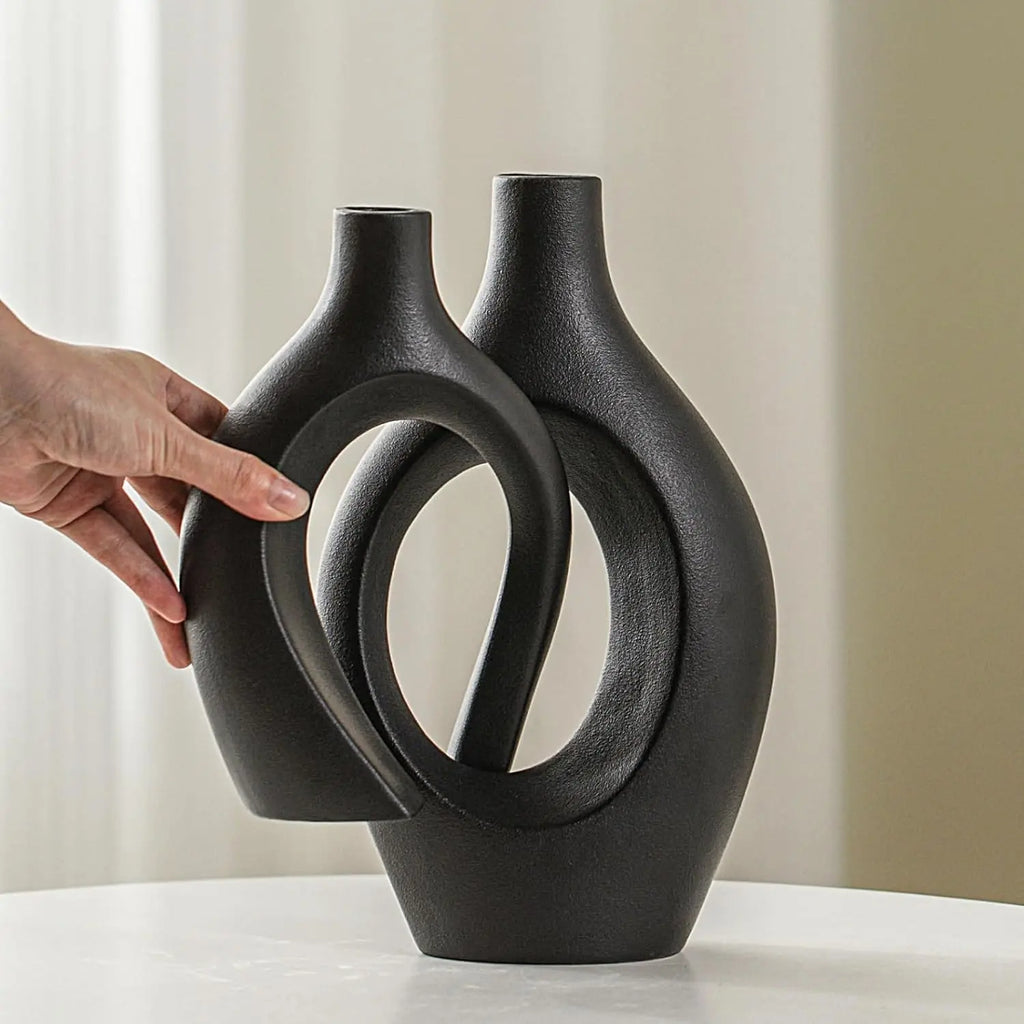 Modern Hollow Vase Set (2 Pieces) – Scandinavian Decorative Flower Vases for Home Decor