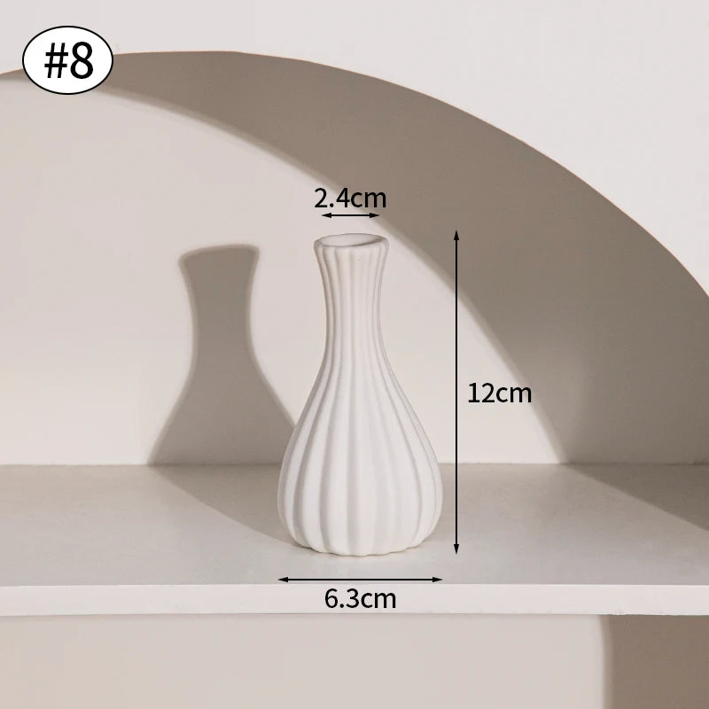 Modern Nordic Ceramic Vase – Minimalist White Flower Vase for Home & Office Decor