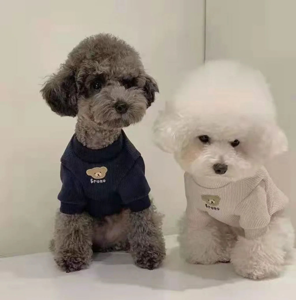 Winter Fleece Pet Sweatshirt – Warm Jacket for Dogs & Cats