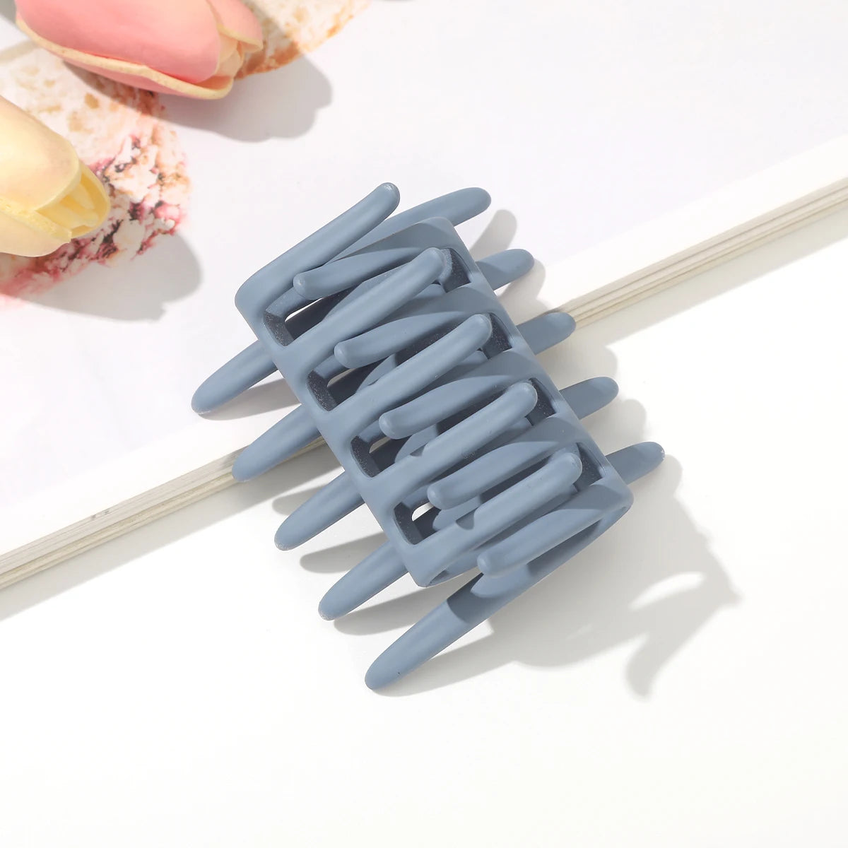 « Peigne & Pince Cheveux Double Face – 11 Couleurs »