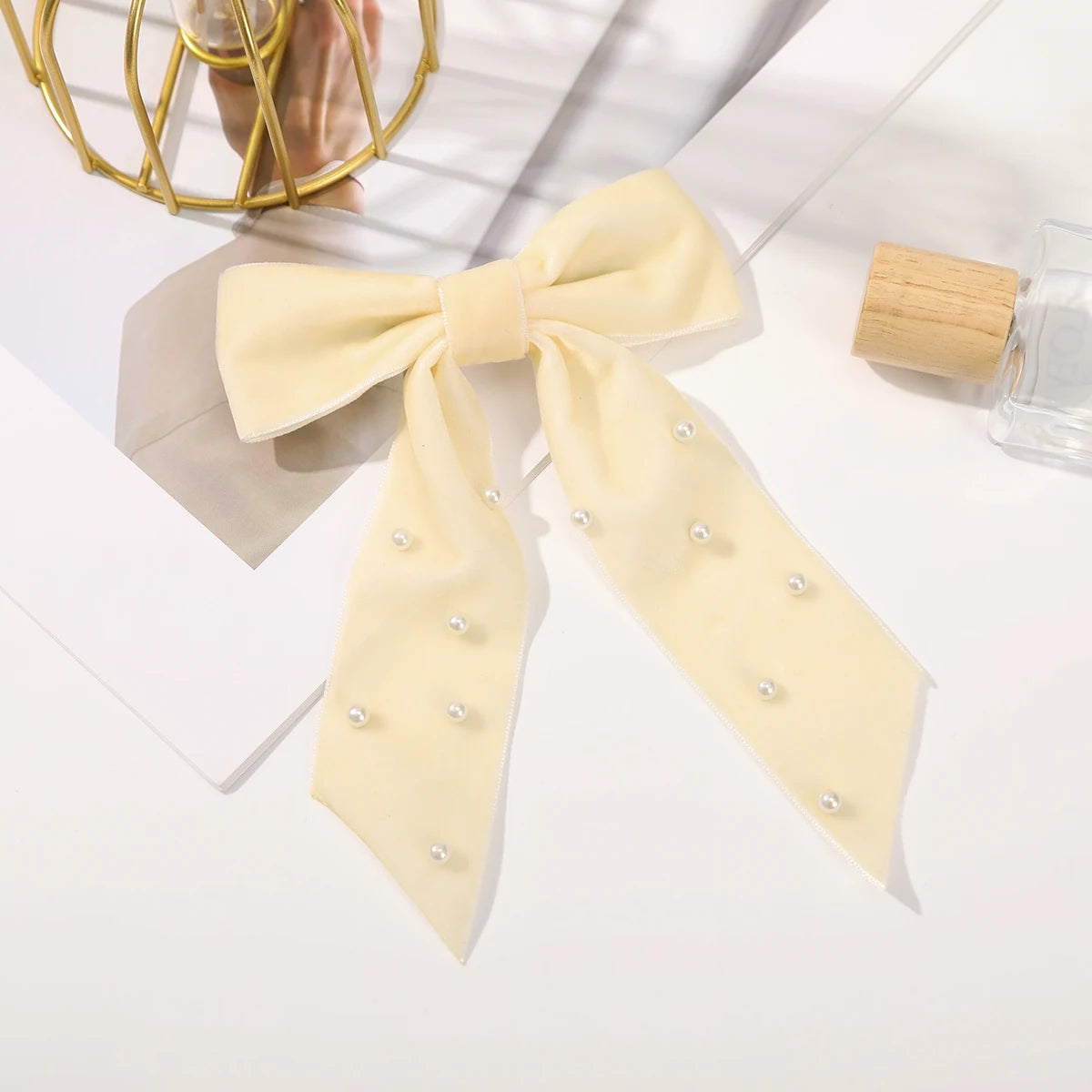 « Barrettes Femme – Nœud Velours, Noir & Rouge »