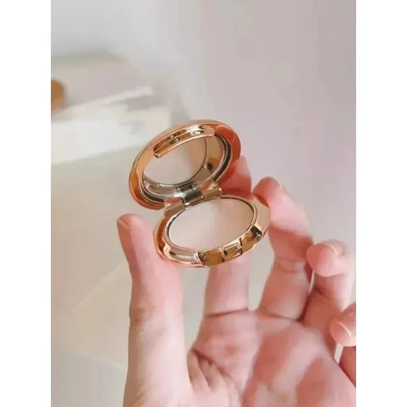 Poudre compacte mini – effet mat, longue tenue, contrôle de l’huile, waterproof, portable