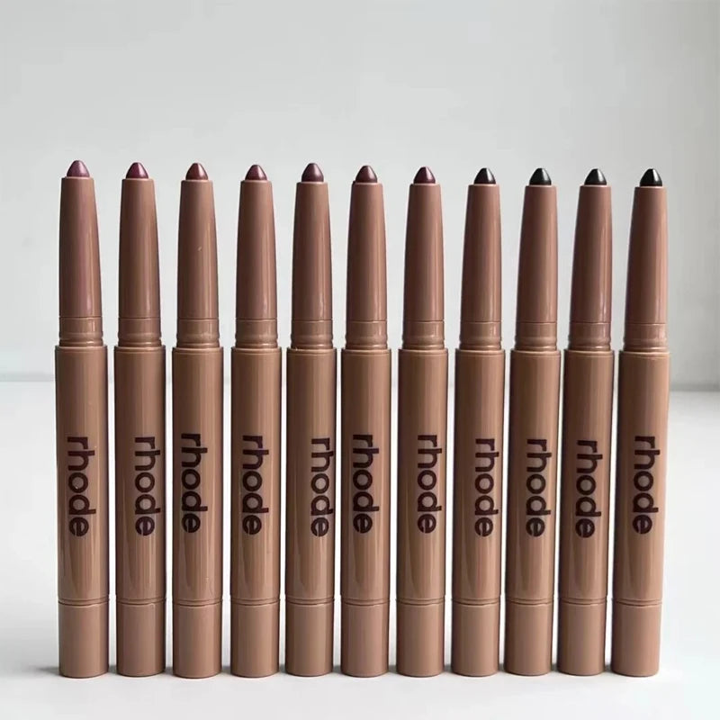 Crayon à Lèvres – Texture Lisse, Longue Tenue, Hydratant, Gloss, Facile à Appliquer, Maquillage Durable pour Femmes