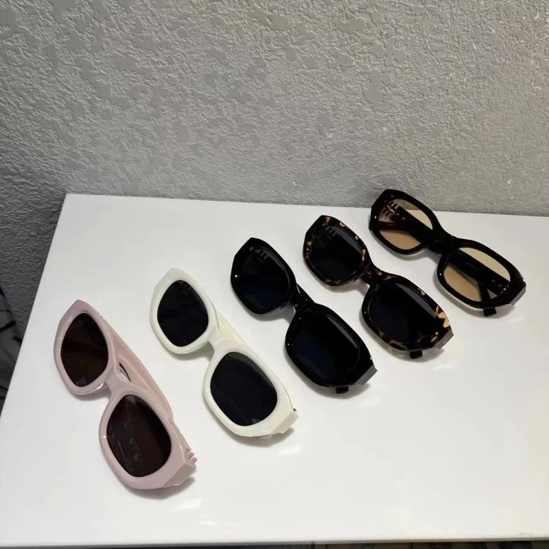 « Lunettes de soleil Ovales – Petites, Mixte & Stylées »