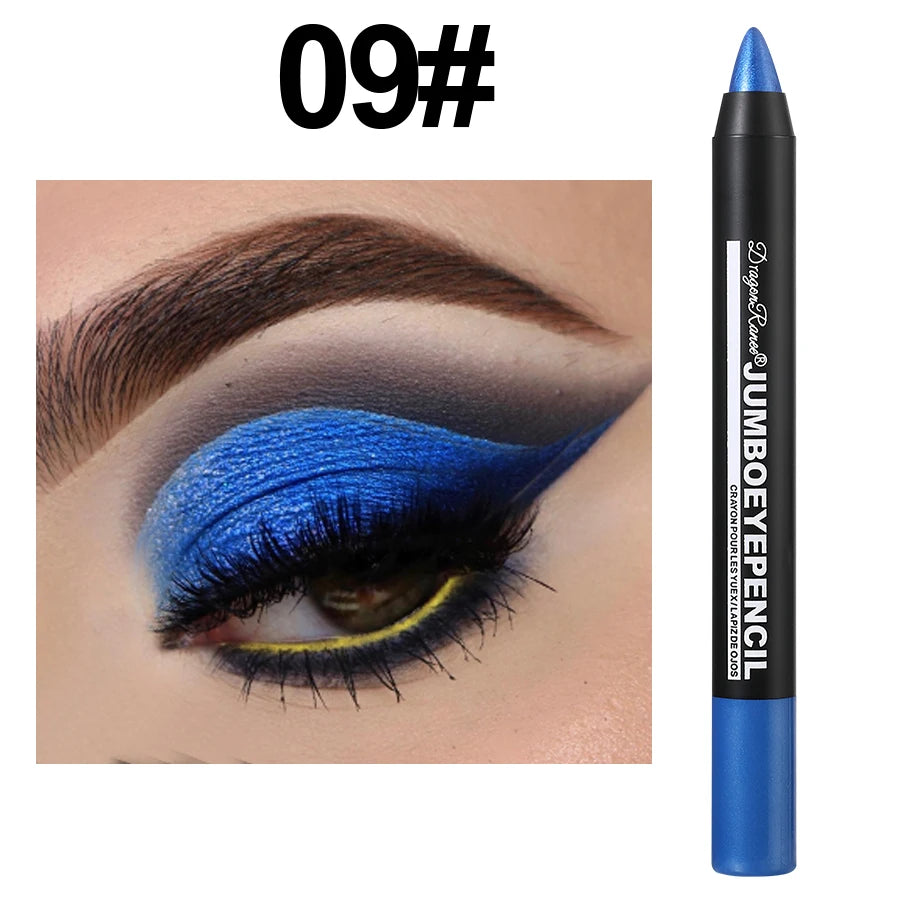 Crayon fard à paupières nacré et scintillant, délicat, illuminateur et contouring, application en un geste