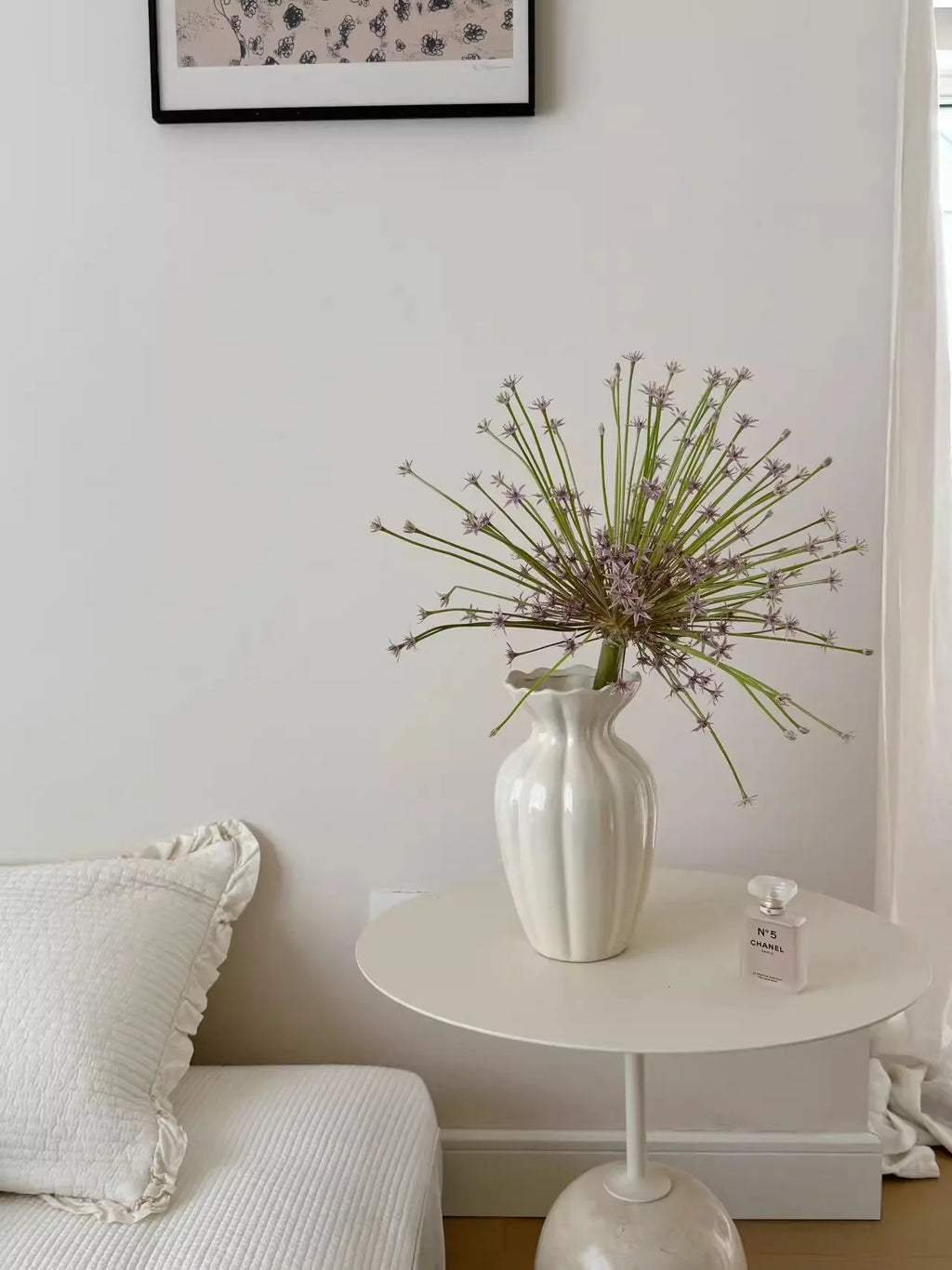 Luxury French Cream Ceramic Vase – Elegant Flower Holder for Home Decor
