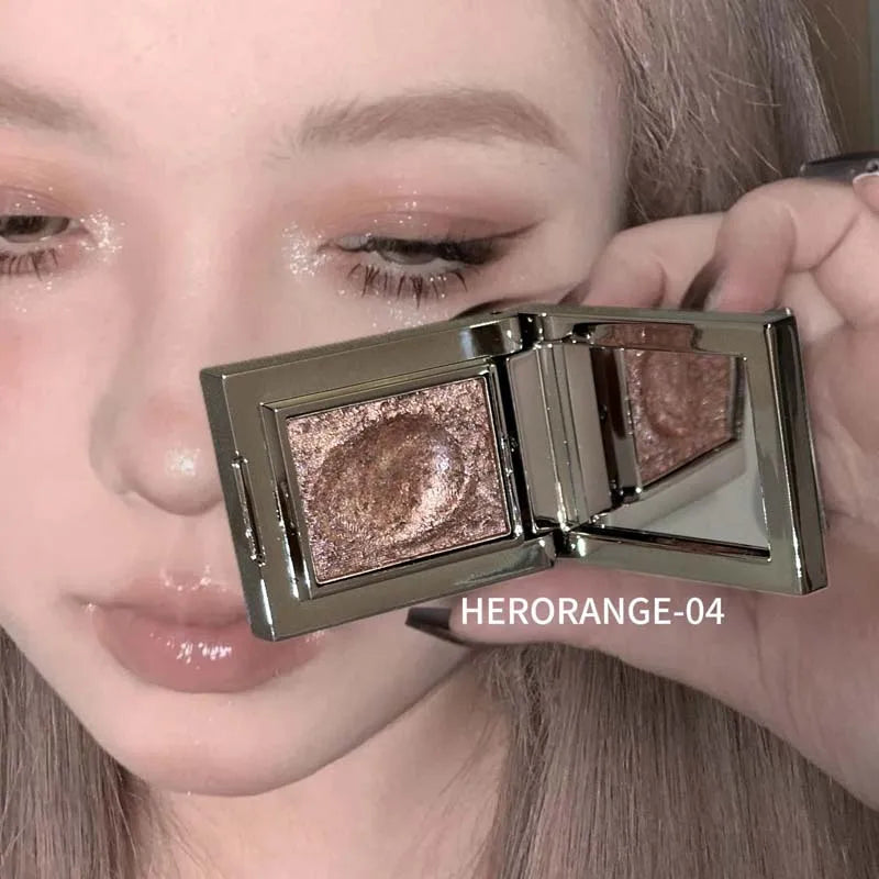 Fard à paupières crème pailleté métallique – Mousse scintillante, enlumineur, pigments pressés, violet glacé nacré