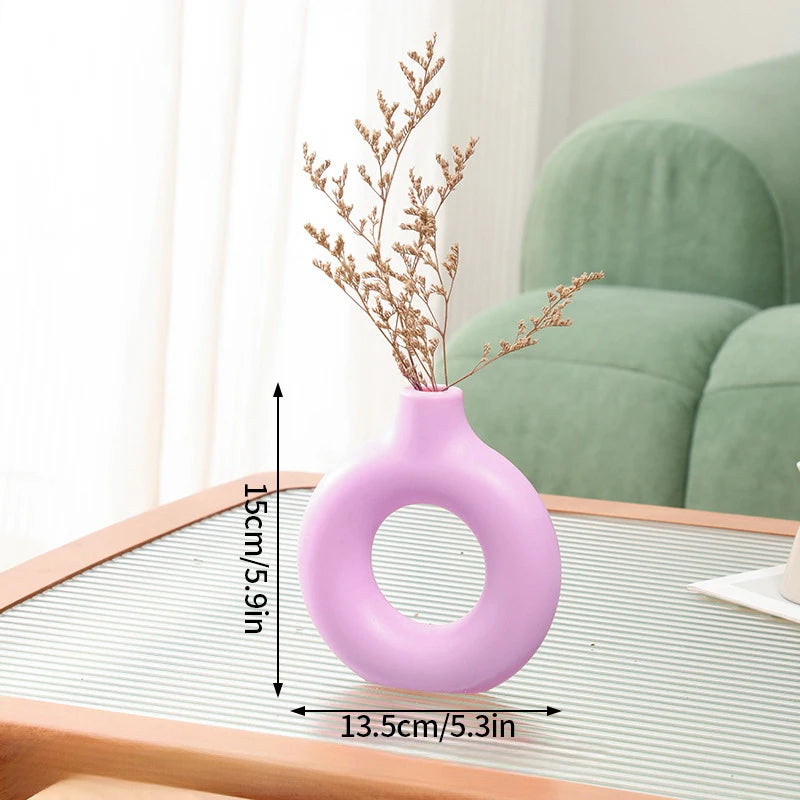 Modern White Decorative Vase – Minimalist Flower Vase for Home & Table Decor