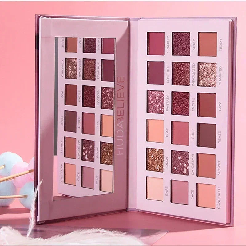 **« Palette fards à paupières 18 couleurs – Pailleté, nacré et mat, longue tenue avec miroir »**