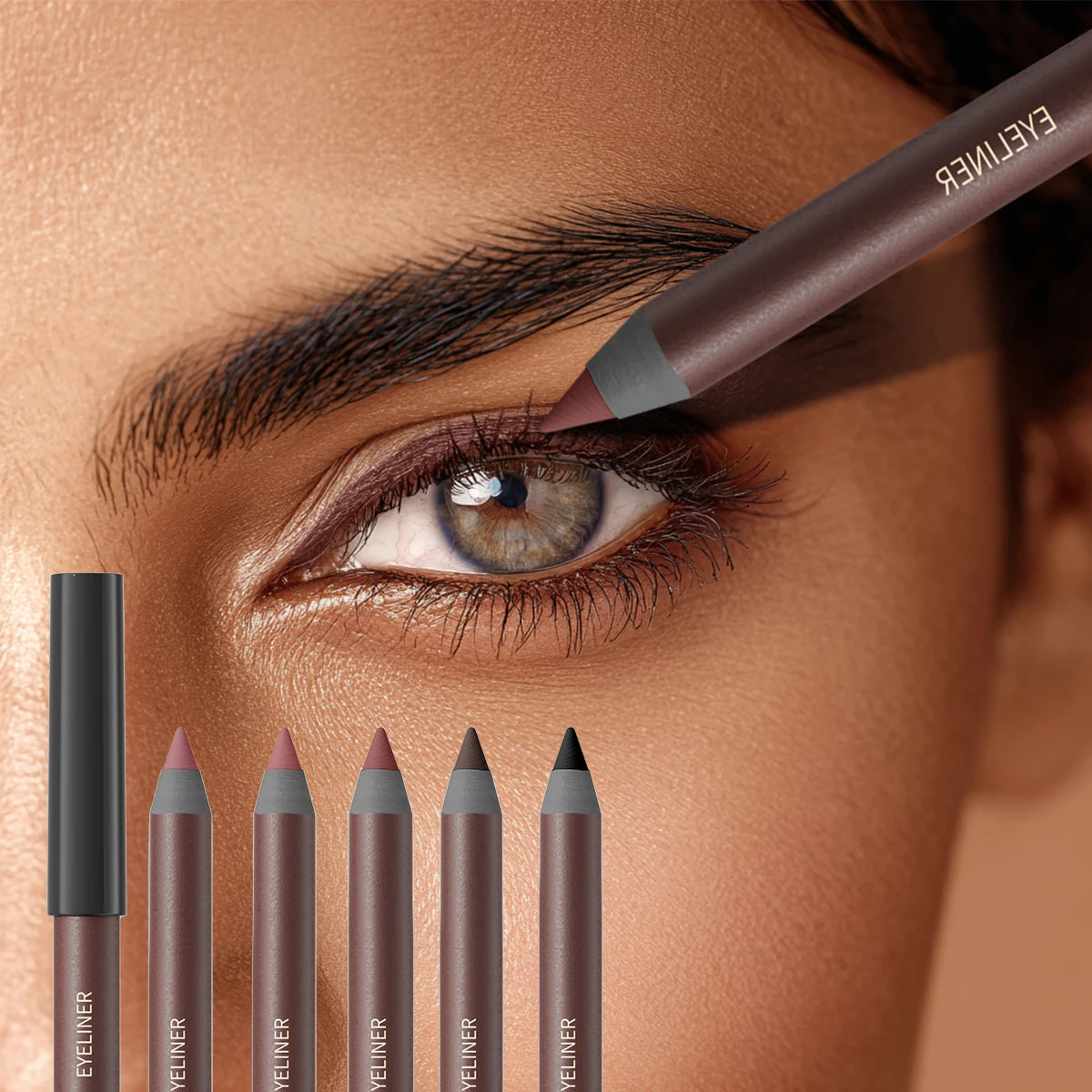 Crayon eyeliner, résistant à l'eau et à la transpiration, longue tenue et sans bavure, avec recharge dure.