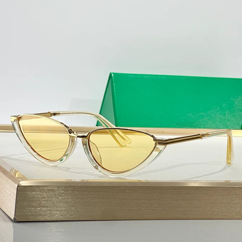 « Lunettes de soleil Femme – Cat Eye Noir & Or, Luxe 2025 »