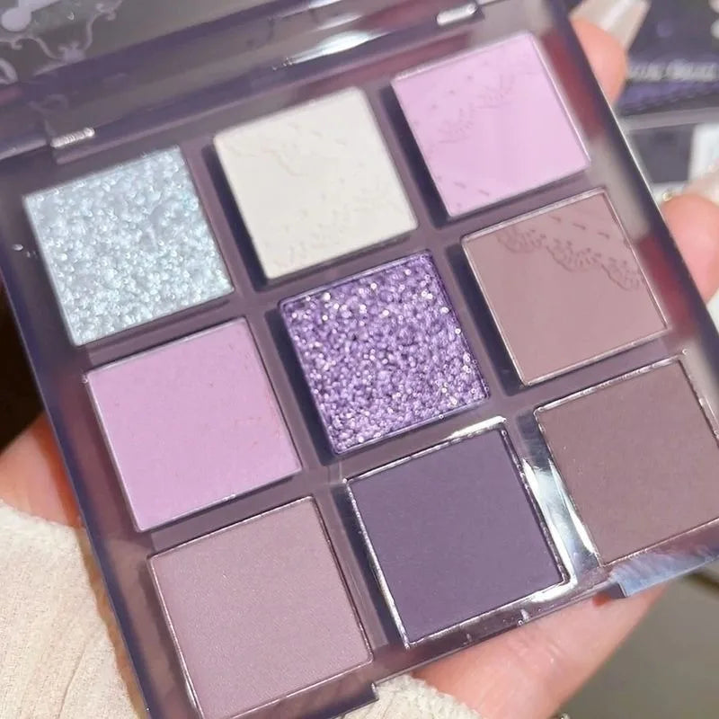 Palette fards à paupières Aurora Purple 9 couleurs – Smoky violet, dentelle, mat et scintillant, argenté, tons froids, maquillage coréen