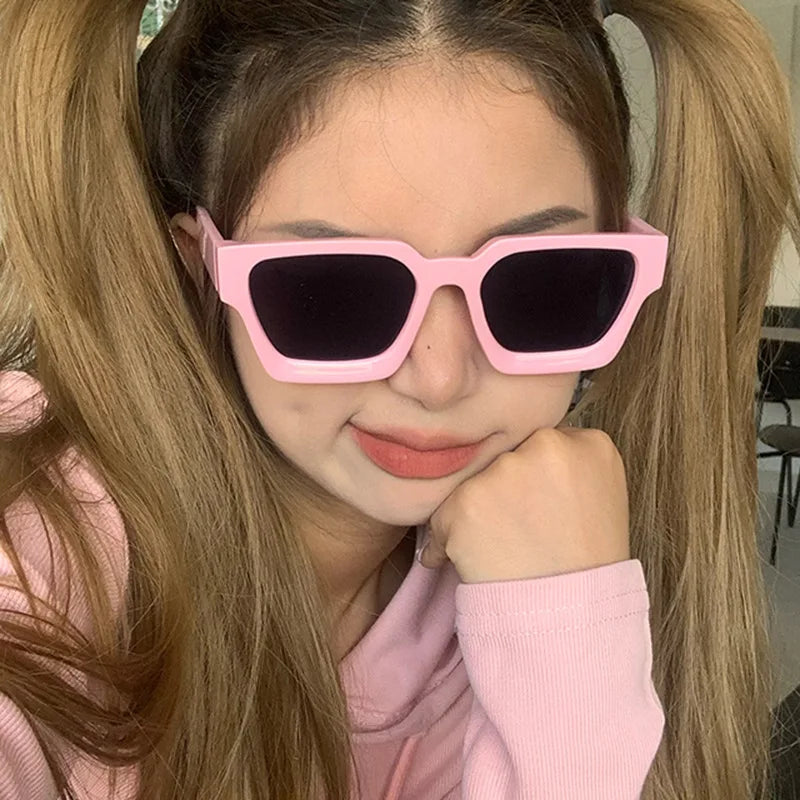 « Lunettes de soleil – Carrées, Luxe & Unisexes UV400 »