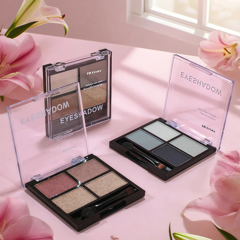 Palette fards à paupières 4 couleurs – Gris et noir smoky, mat et nacré, base illuminatrice avec applicateur