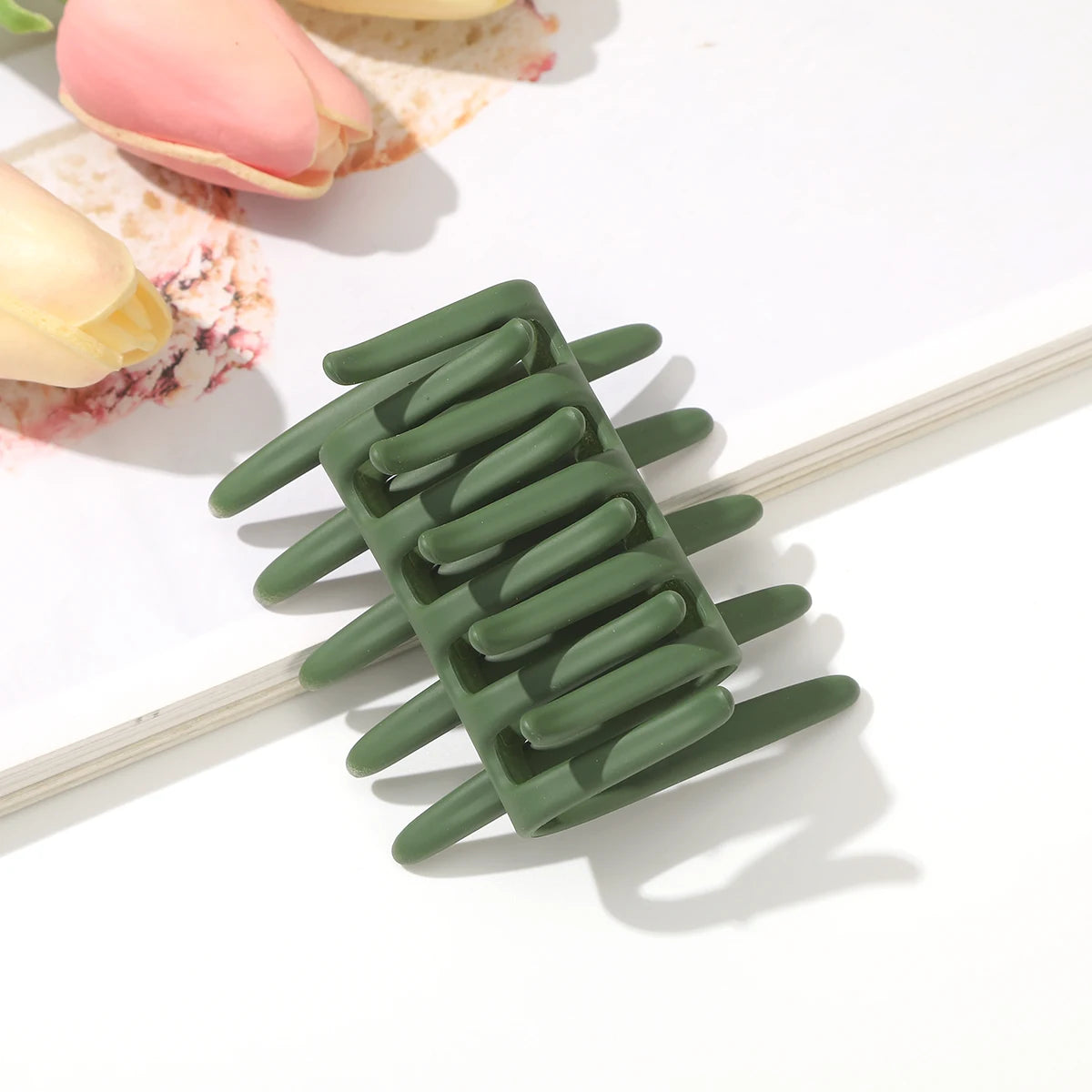 « Peigne & Pince Cheveux Double Face – 11 Couleurs »