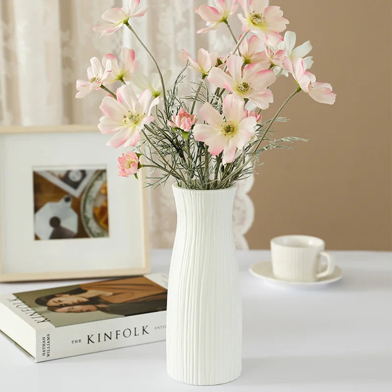 Modern Silver Plastic Vase – Elegant Decorative Flower Vase for Home & Office
