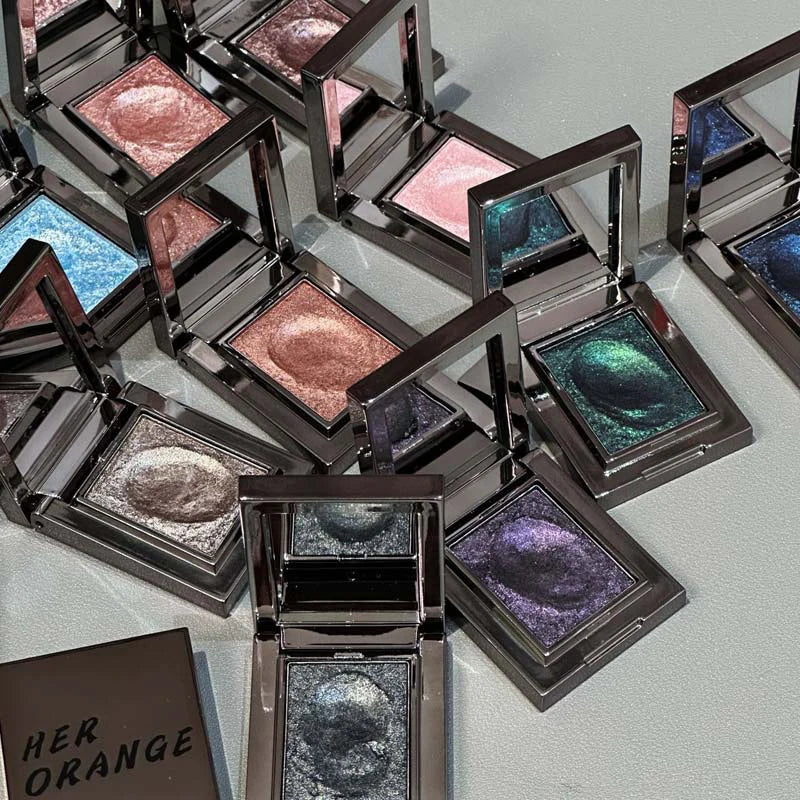 **« Palette fards à paupières caméléon vert foncé – Pailleté, facile à appliquer et illuminant »**