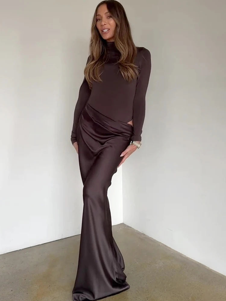 Robe Longue Femme Satin Sexy – Col Ajouré, Sans Manches, Taille Haute, Noir, Automne 2025