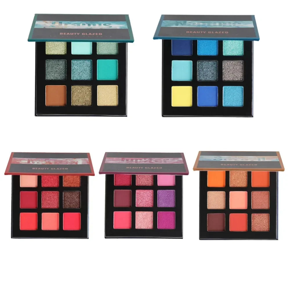 Palette de fards à paupières 9 couleurs nacrées, mates et longue tenue, waterproof