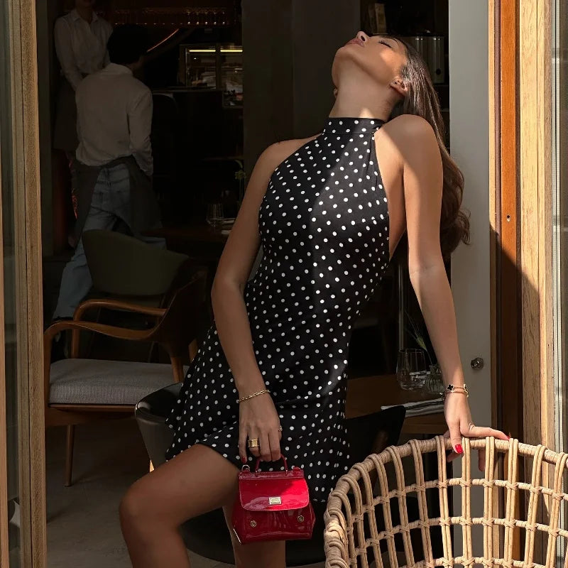 Robe Élégante Femme Été 2025 – Mini Robe À Pois, Col Bardot Sans Manches, Dos Nu et Slim pour Soirée & Plage