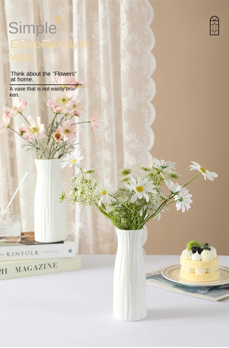 Modern Silver Plastic Vase – Elegant Decorative Flower Vase for Home & Office
