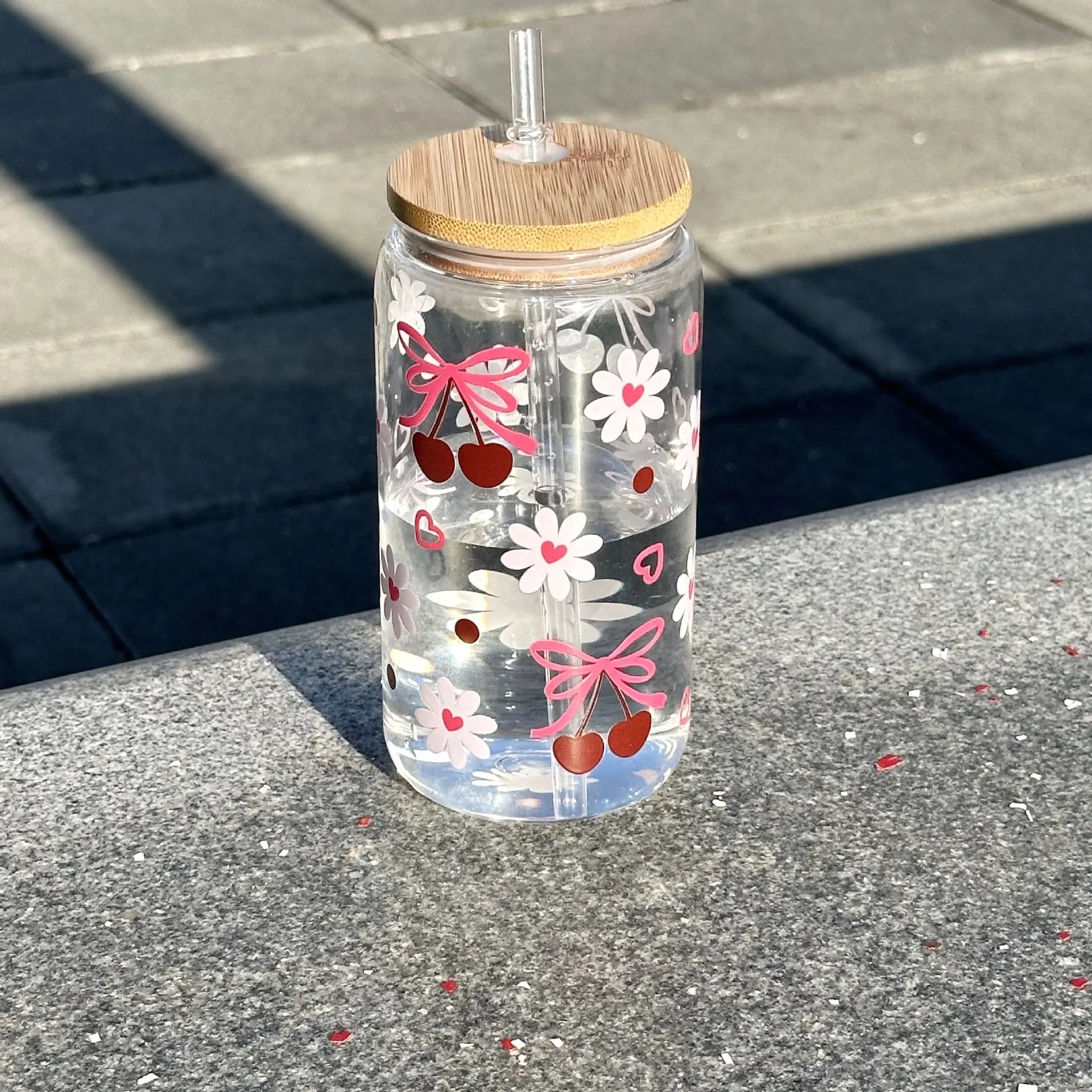 500ml Cute Bow Glass Tumbler with Lid & Straw – Mason Jar Style Cup for Iced Coffee, Juice & Smoothies