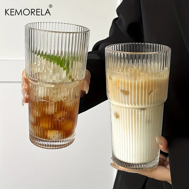 600ml Ribbed Glass Coffee Cup with Lid & Straw – Transparent Tumbler for Iced Coffee, Juice & Cold Drinks