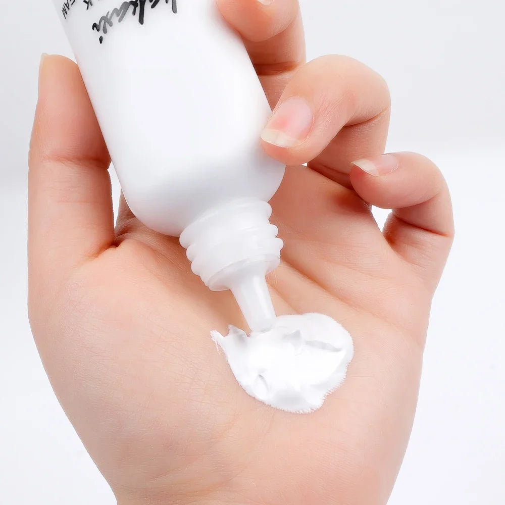 Fond de Teint Liquide au Lait de Chèvre 50 ml – Mat, Waterproof, Contrôle du Sébum, Correcteur Anti-Cernes, Éclaircissant, Maquillage Naturel