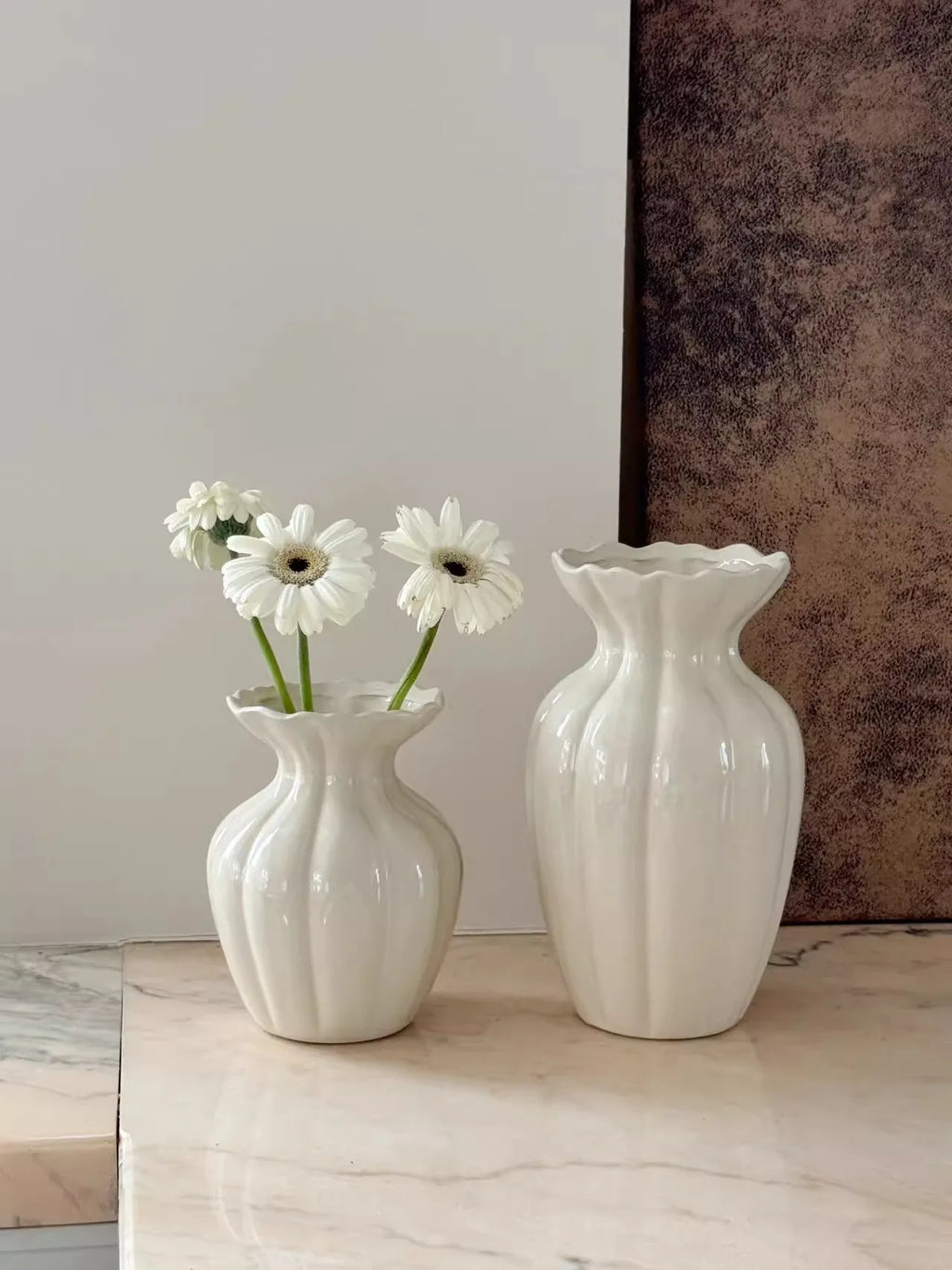 Luxury French Cream Ceramic Vase – Elegant Flower Holder for Home Decor