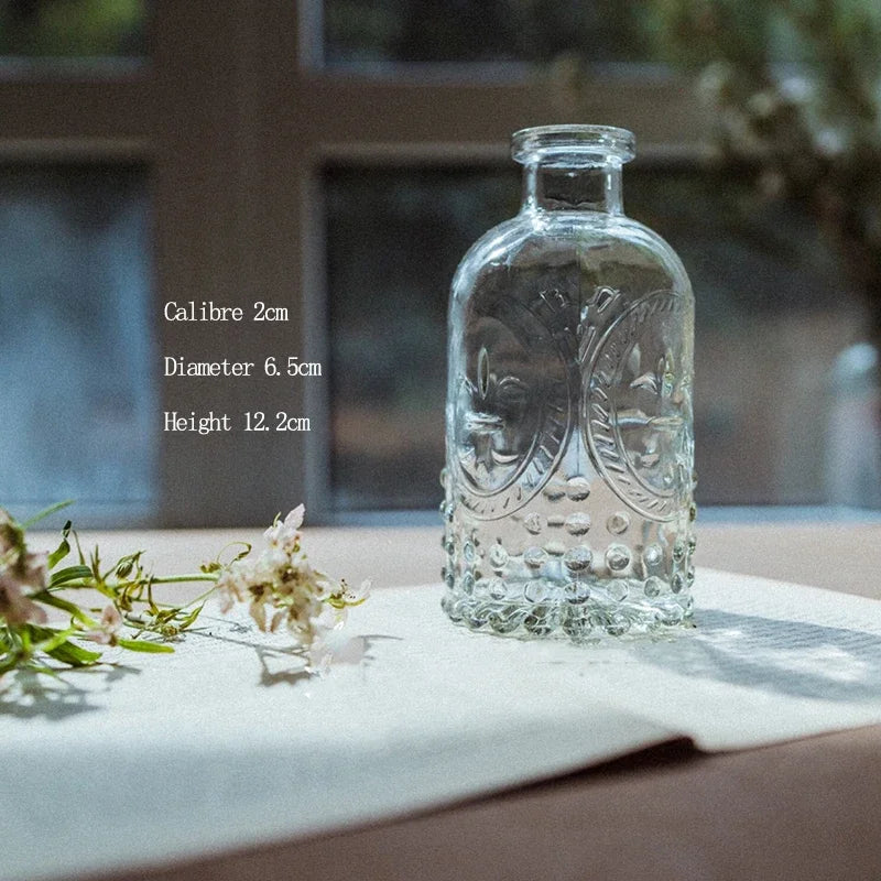 Retro Glass Vase – Elegant Small Flower Vase for Home & Living Room Decor