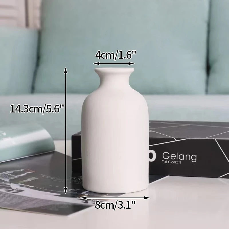 Modern Nordic Ceramic Vase – Minimalist White Flower Vase for Home & Office Decor