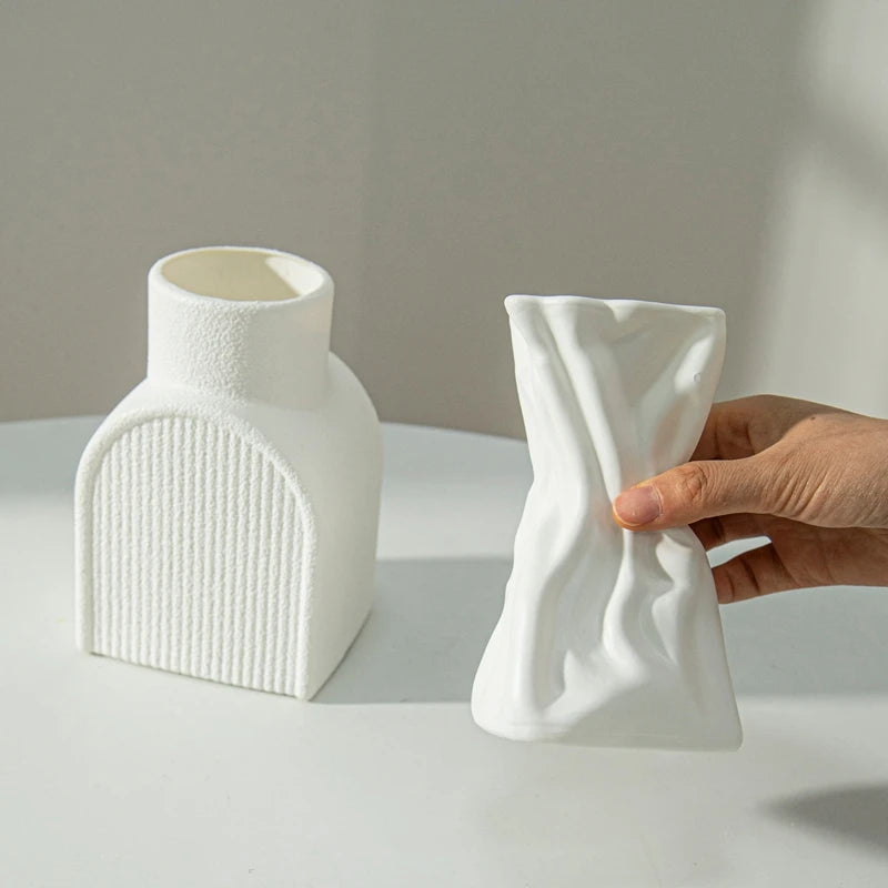 Modern White Decorative Vase – Minimalist Flower Vase for Home & Table Decor
