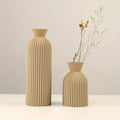 Elegant Black Decorative Vase – Boho Chic Flower Vase for Home & Office Decor