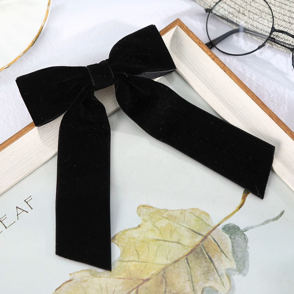 « Barrettes Femme – Nœud Velours, Noir & Rouge »