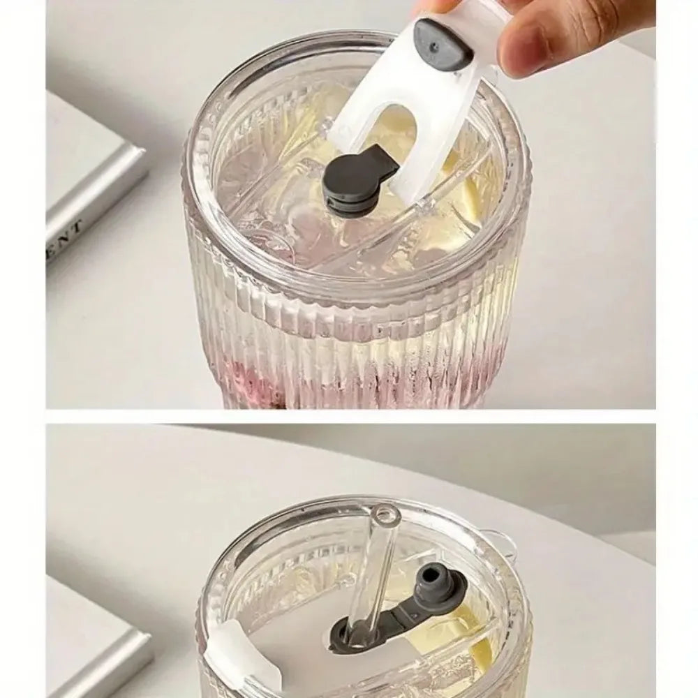 600ml Ribbed Glass Cup with Lid & Straw – Transparent Tumbler for Iced Coffee, Juice & Water
