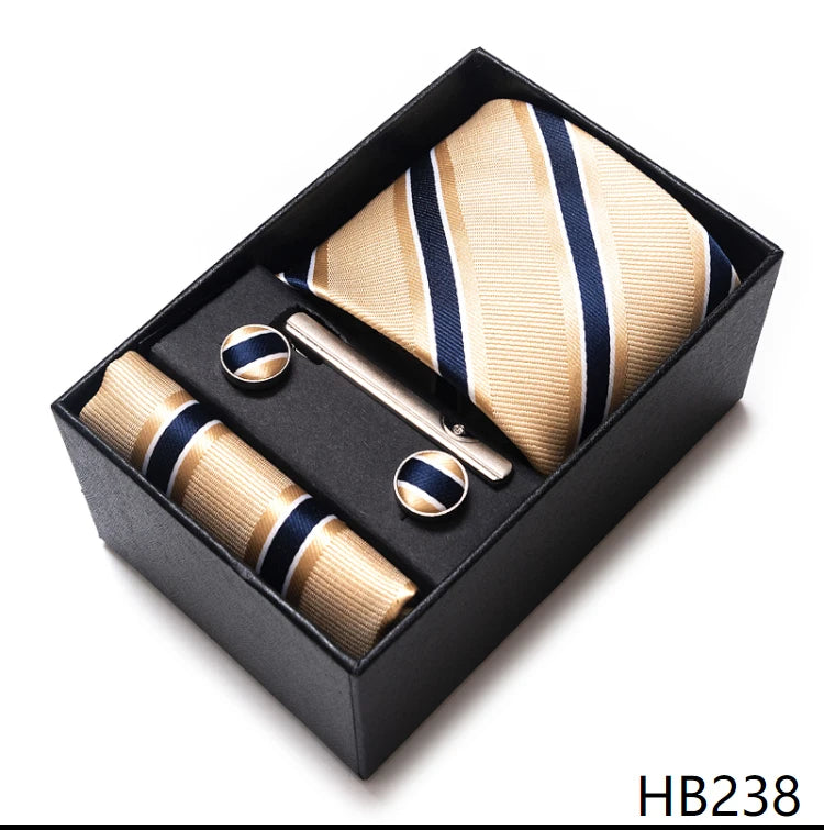 « Set Cravate Homme 7,5 cm – Vert avec Pochette & Boutons »