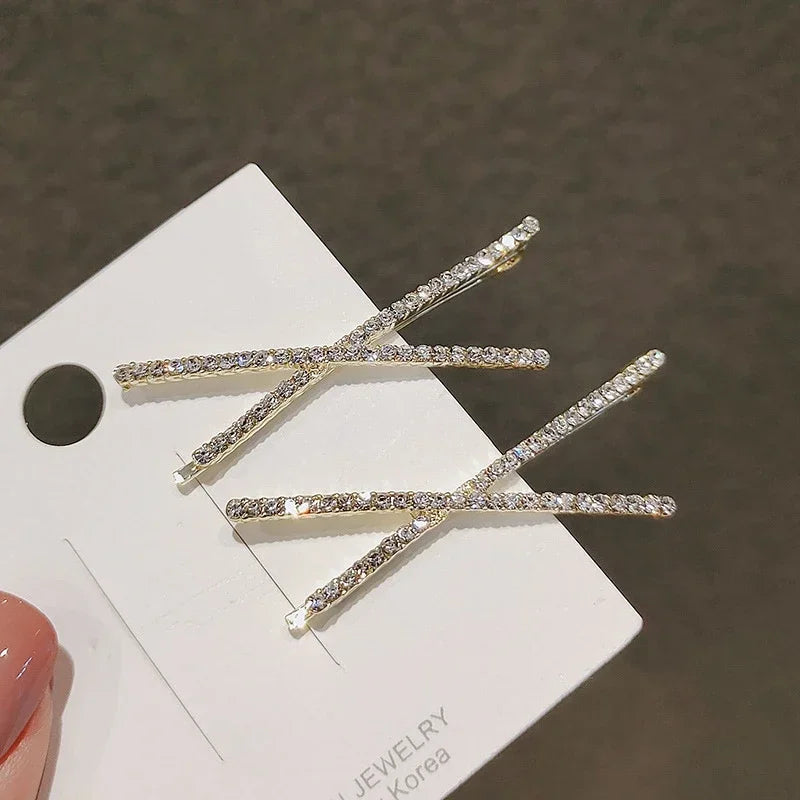 « Lot 2 Barrettes Femme – Croix Strass »