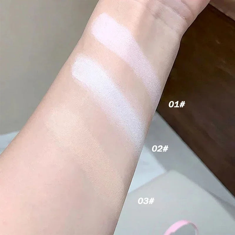 Poudre compacte embossée mate naturelle — poudre correctrice pour le visage, contrôle du sébum, poudre fixante translucide, maquillage professionnel