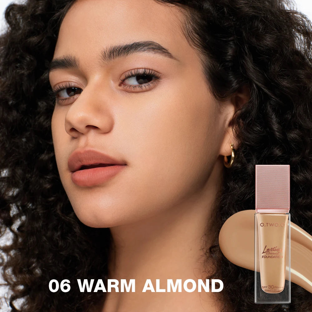 Fond de Teint Liquide – Couvrance Totale, Mat, Hydratant, Contrôle du Sébum, Longue Tenue, Waterproof, Correcteur