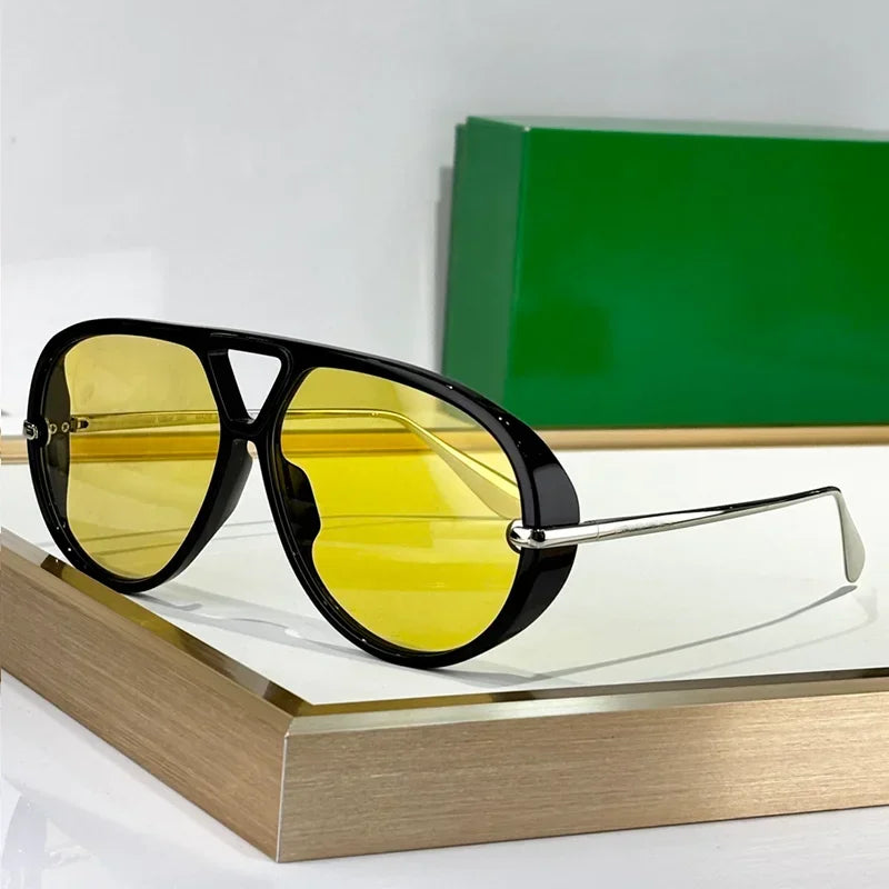 « Lunettes de soleil Femme – Aviateur INS, Tortoise & Or »