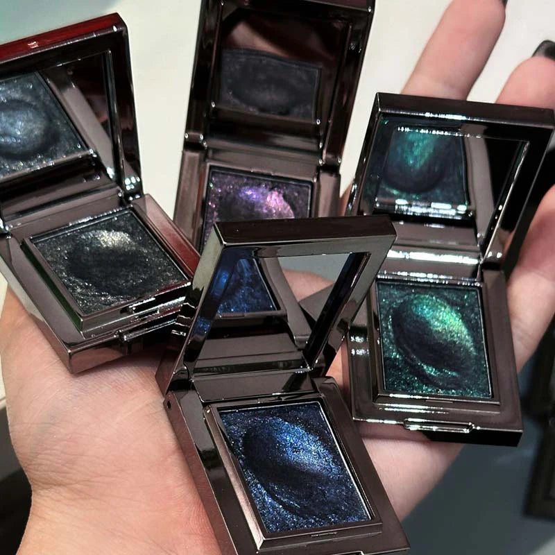 **« Palette fards à paupières caméléon vert foncé – Pailleté, facile à appliquer et illuminant »**