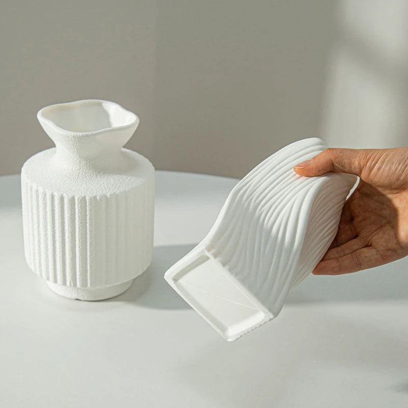 Modern White Decorative Vase – Minimalist Flower Vase for Home & Table Decor