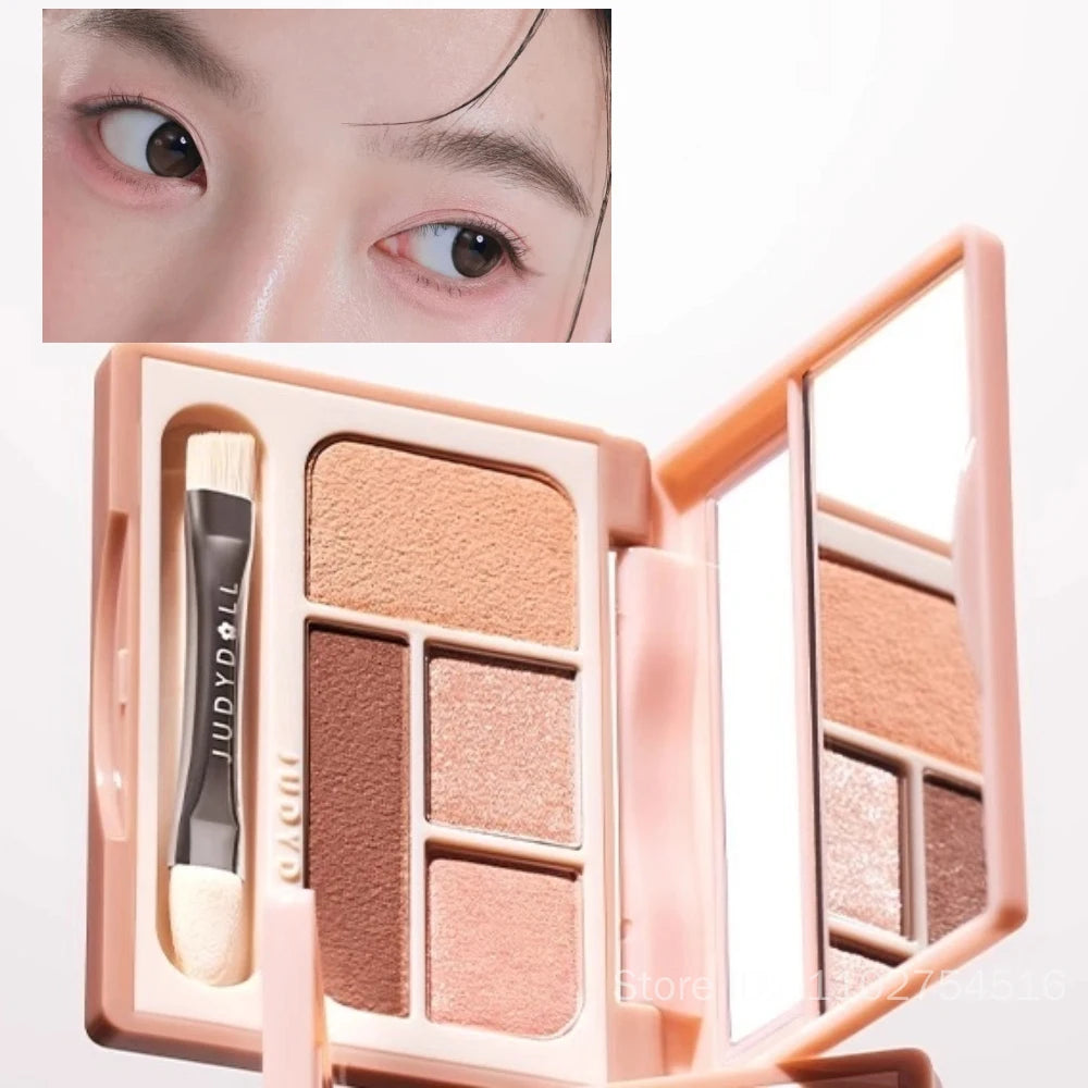 Palette 4 couleurs, fards à paupières, blush, eyeliner, highlighter et contouring, texture soyeuse, illumine le visage