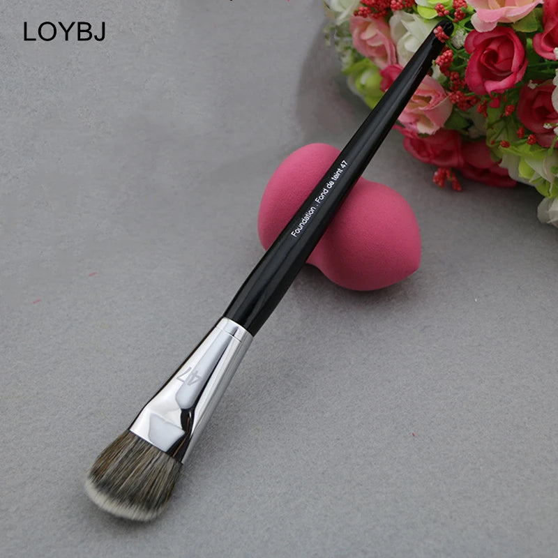 Pinceau de fond de teint professionnel  tête de balai fond de teint liquide ombre correcteur pinceaux femmes visage Base maquillage outils de beauté