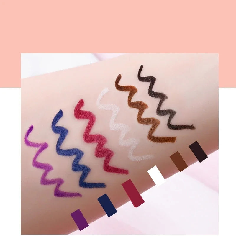 Crayon Eyeliner Liquide 6 Couleurs — waterproof, longue tenue, facile à appliquer, fini mat, couleurs noir, rouge, blanc, bleu, violet et brun
