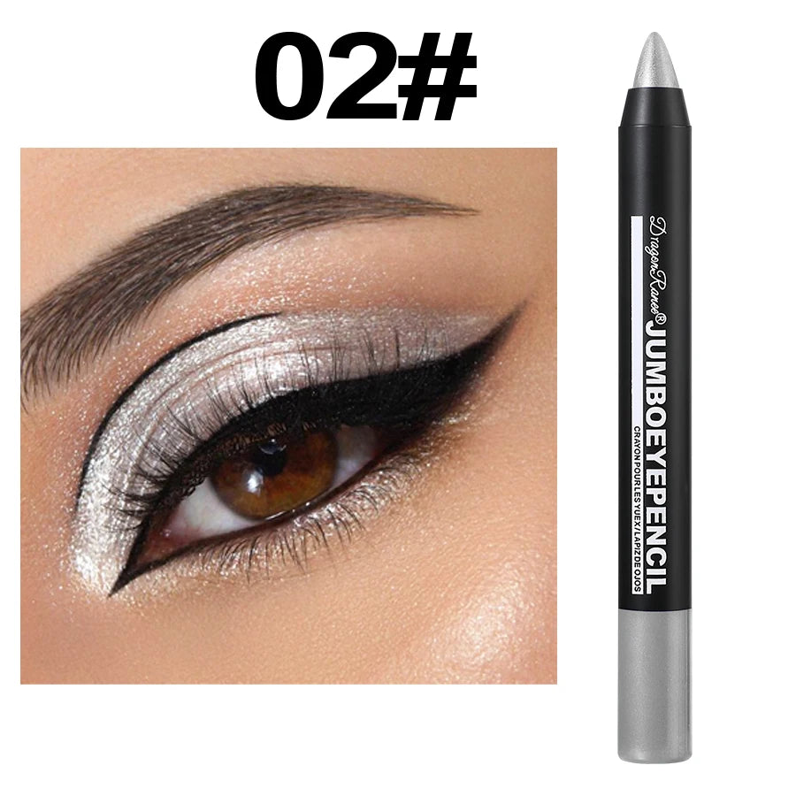 Crayon fard à paupières nacré et scintillant, délicat, illuminateur et contouring, application en un geste