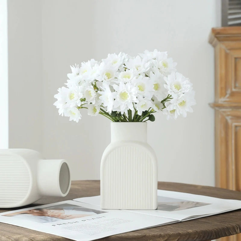 Modern White Decorative Vase – Minimalist Flower Vase for Home & Table Decor