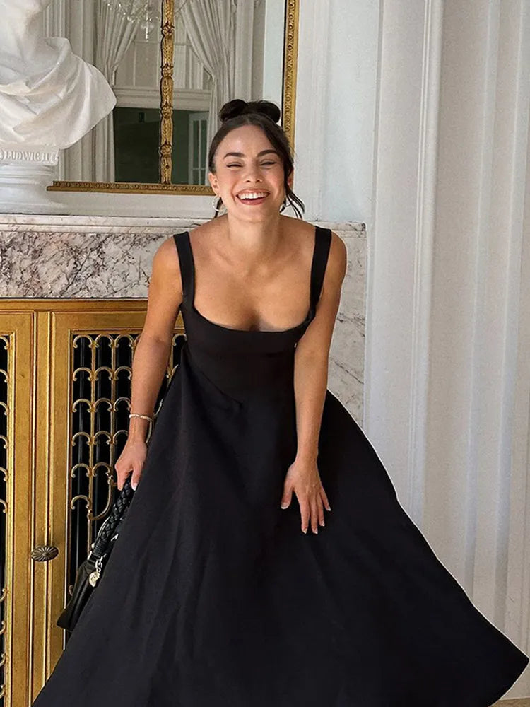 Robe Longue Femme Noir – Col Carré Élégant, Plissée, Sans Manches, Maxi Été 2025