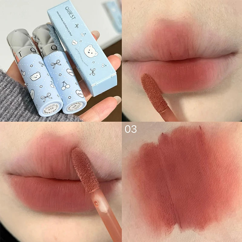 « Rouge à lèvres liquide  – Velours mat, longue tenue et waterproof »