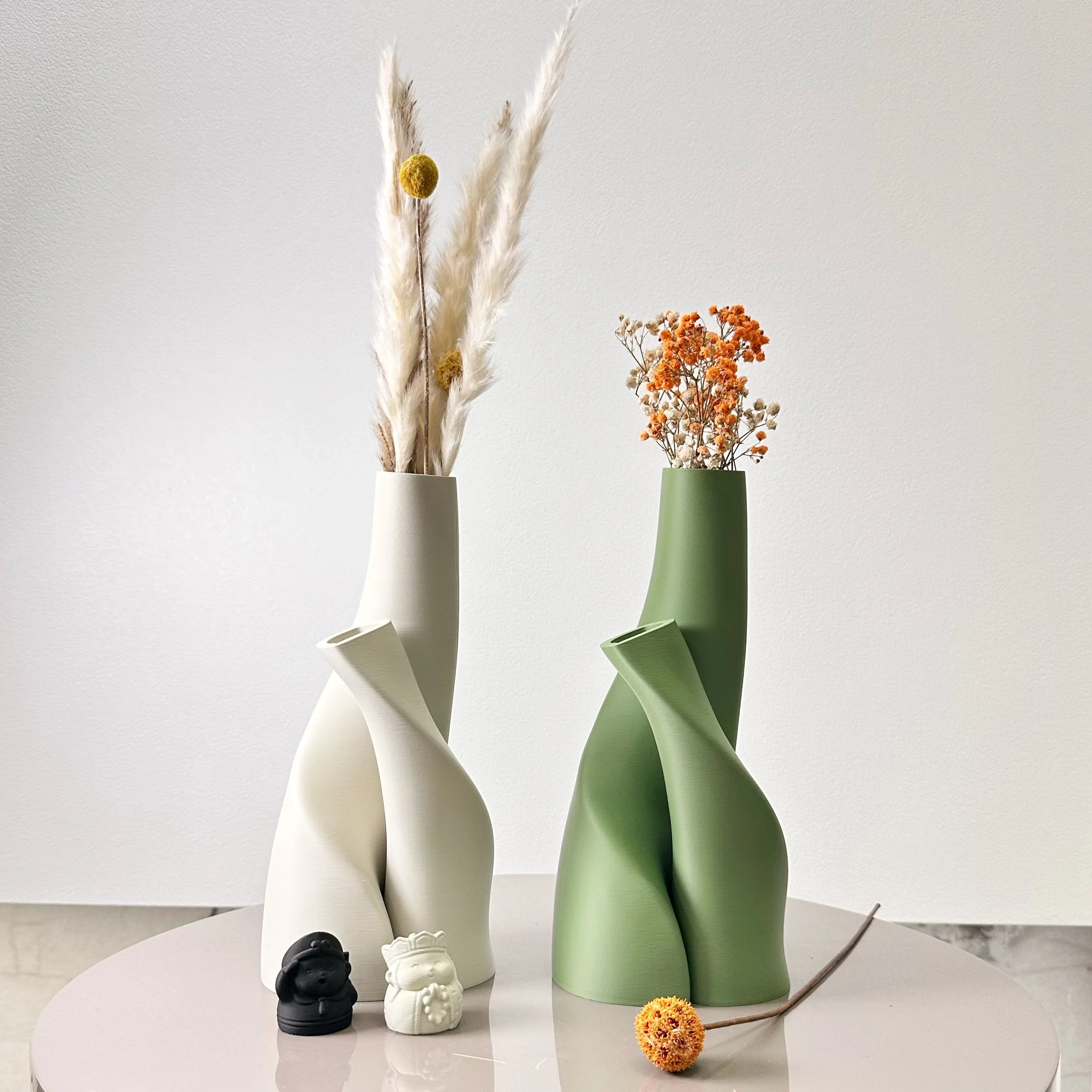 2-Piece Modern Double Vase Set – Creative Decorative Flower Vases for Home Decor